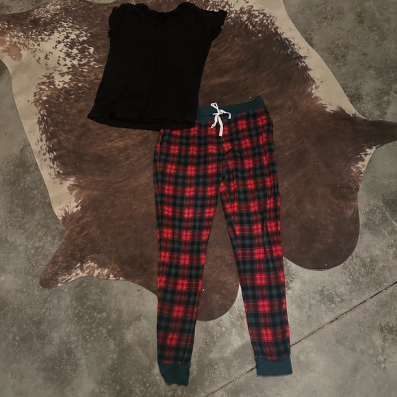 Little sleepies Green Sleepwear with Plaid Lining - Picture 1 of 2